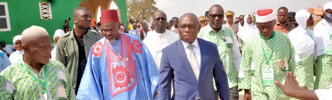 Religion/ Inaugurant la mosquée de Damé à Agnibilékro : Le Ministre KOUADIO Konan Bertin demande aux guides religieux d’être capables d’interpeller les hommes politiques quand il le faut, pour anticiper une situation de crise.