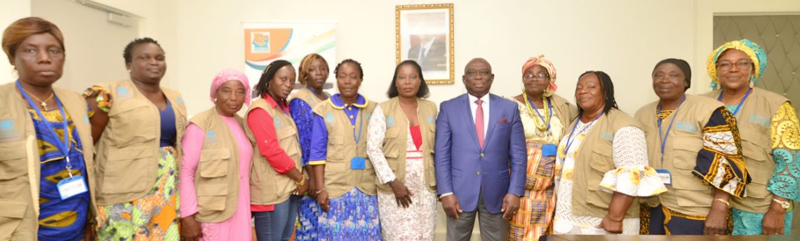 Réconciliation et Cohésion Nationale : 400 jeunes filles et femmes médiatrices de la paix se mettent à la disposition du ministre KOUADIO Konan Bertin