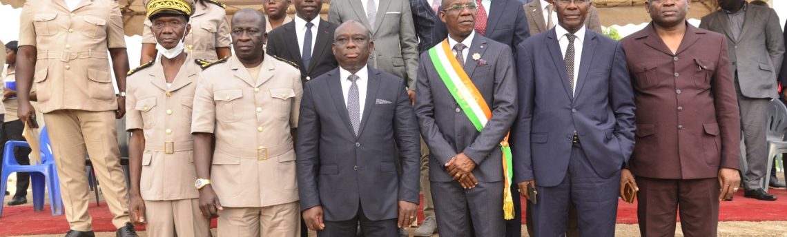 Réconciliation/ KKB à la population de Sikensi : « la paix est primordiale. C’est pourquoi le Président Alassane Ouattara a créé le Ministère de la Réconciliation et de la Cohésion Nationale »