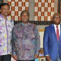 Mission de paix/Avant son départ de la Côte d’Ivoire : l’ancien compagnon de Nelson Mandela s’est entretenu avec Bedié et Gbagbo et s’est recueilli sur la tombe d’Houphouët-Boigny